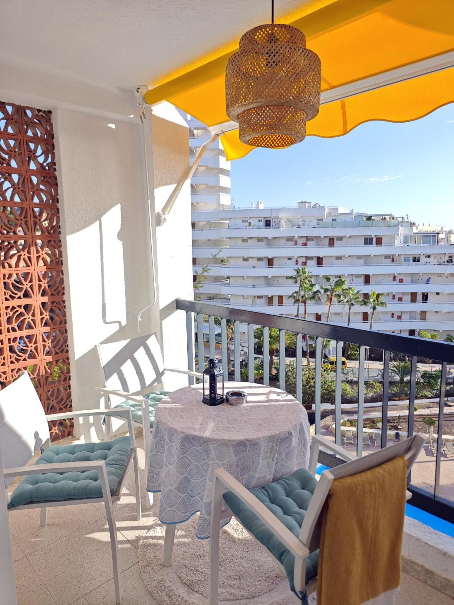 Blanco&Azul - Comfortable Ocean View Apartment Next To The Beach Playa de las Americas  Ngoại thất bức ảnh